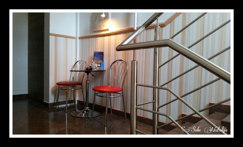 Smjestaj Natalija Otel Ösek Dış mekan fotoğraf