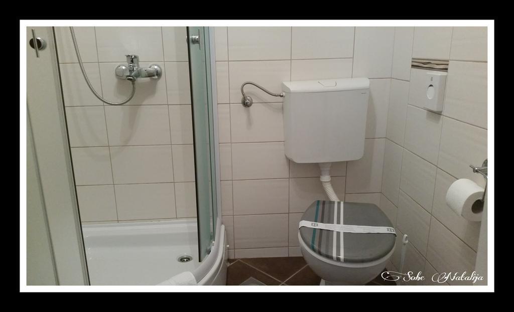 Smjestaj Natalija Otel Ösek Oda fotoğraf