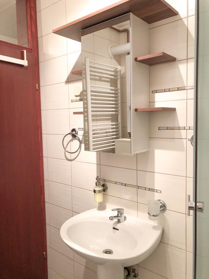 Smjestaj Natalija Otel Ösek Dış mekan fotoğraf